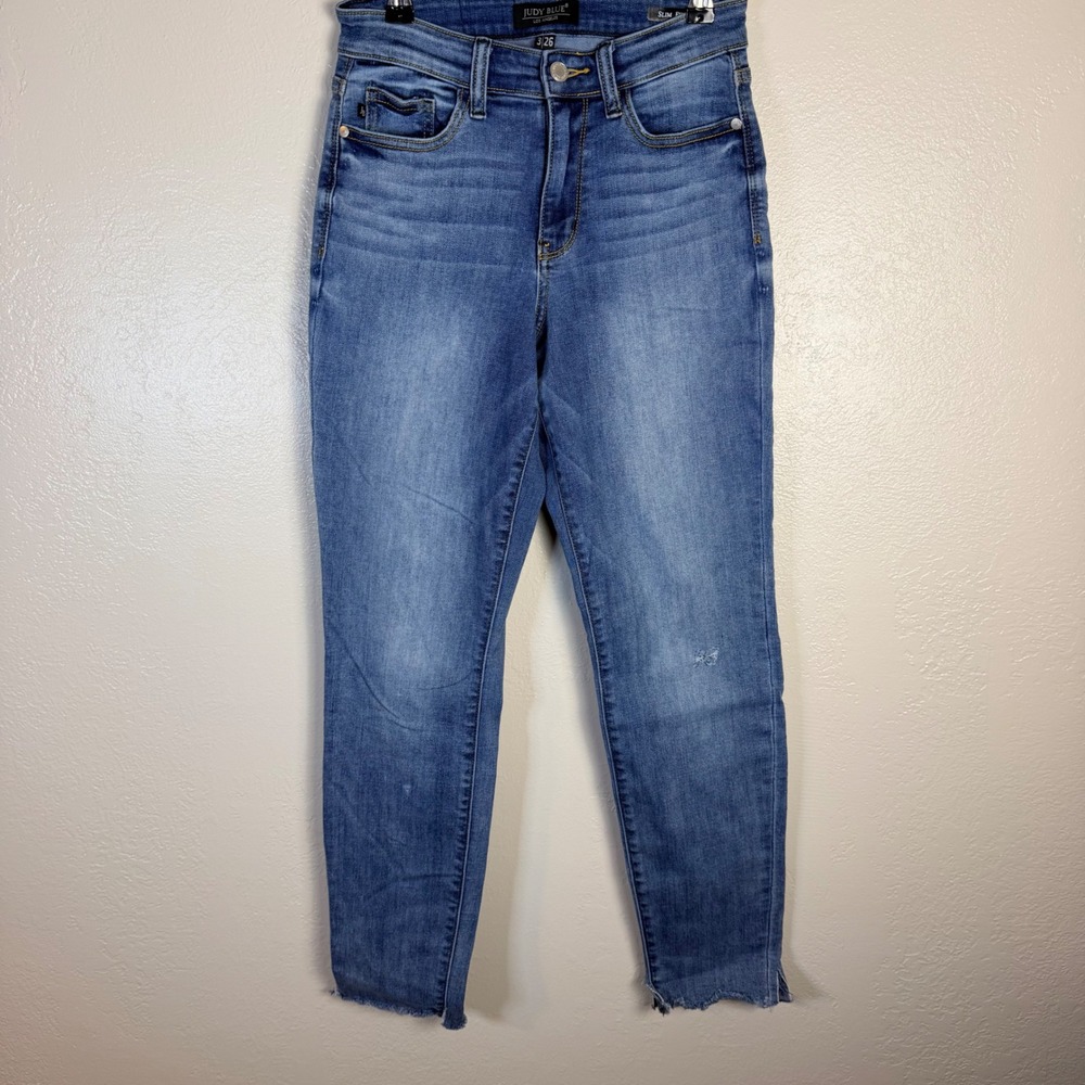 Judy Blue Women's 3/26 Slim Fit High Rise Raw Hem Jeans Medium Wash
